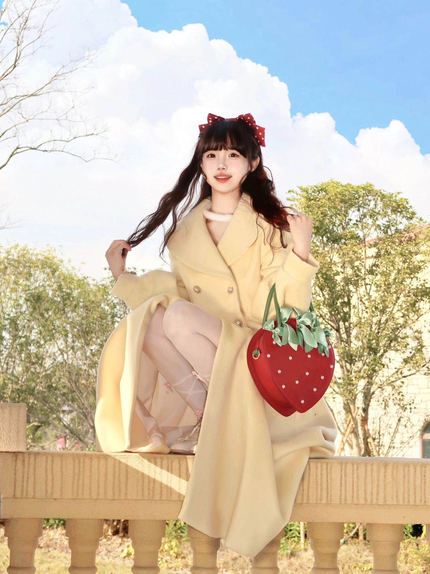 她从光里走来⁺₊✨