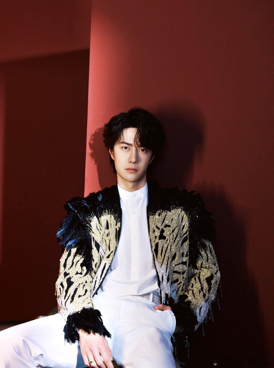 范丞丞王一博新年出图好红的男明星 