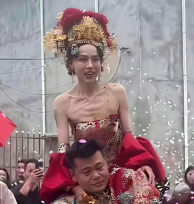 这是我见过的最瘦的新娘，没有之一 ​​​