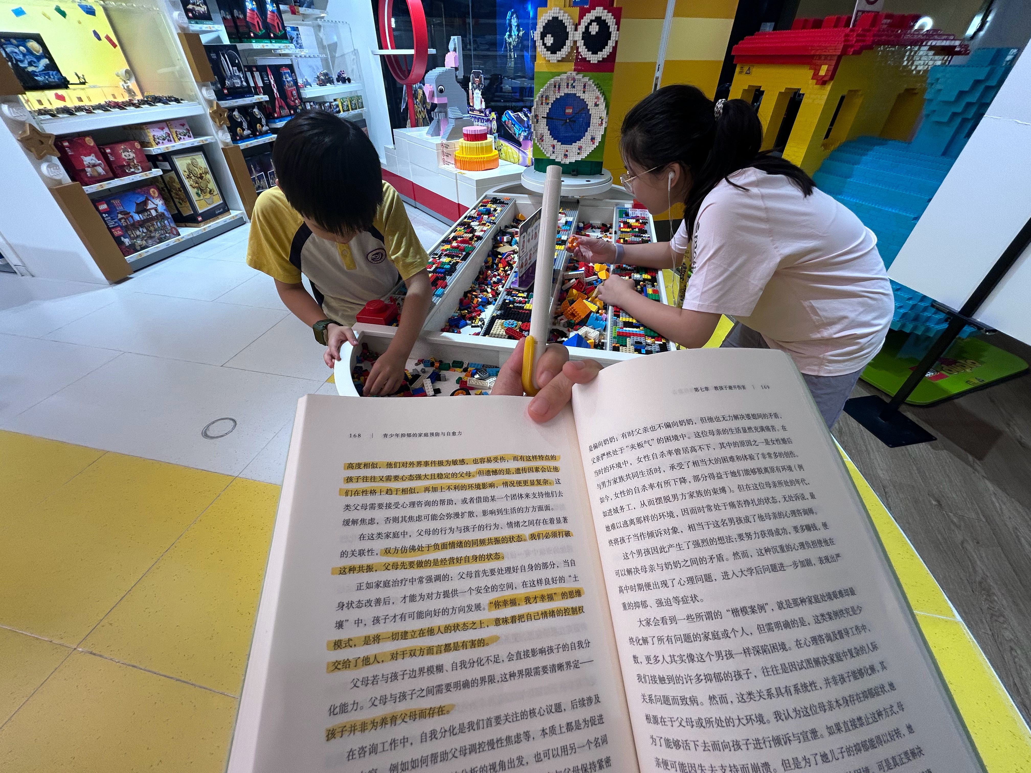 孩子大了，带娃简单不少墩妈的二胎生活