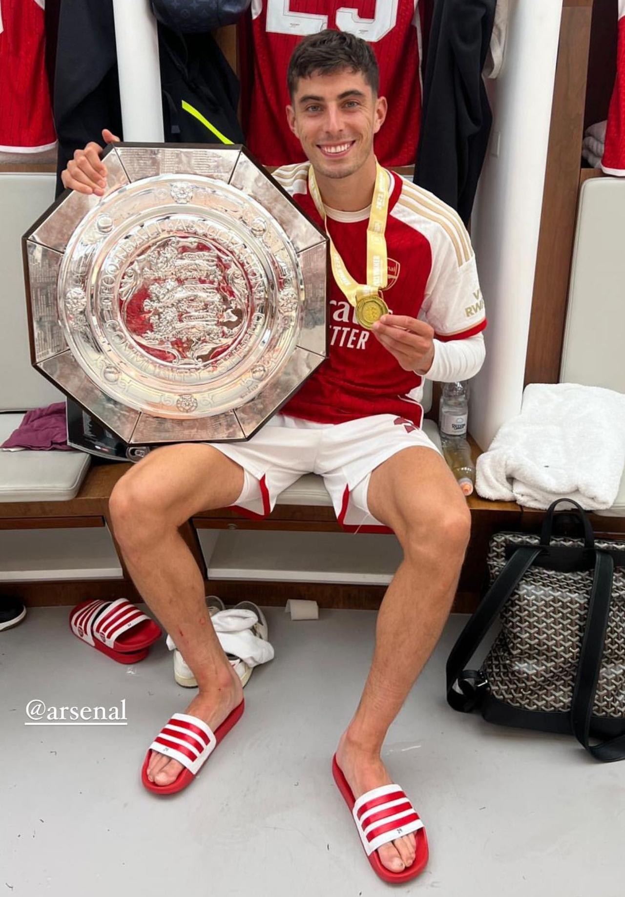 哈佛茨 Kai Havertz 最新照片，很帅啊。