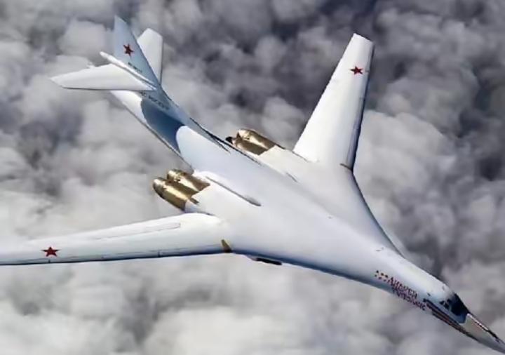 俄罗斯空天军又放出了一记重磅消息。5月11日，被雪藏五年的图-160M“彼得·杰