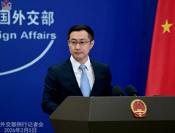 中方多次就巴拿马最高法院裁定香港长和集团持有巴拿马运河两端港口运营权违宪表示，中