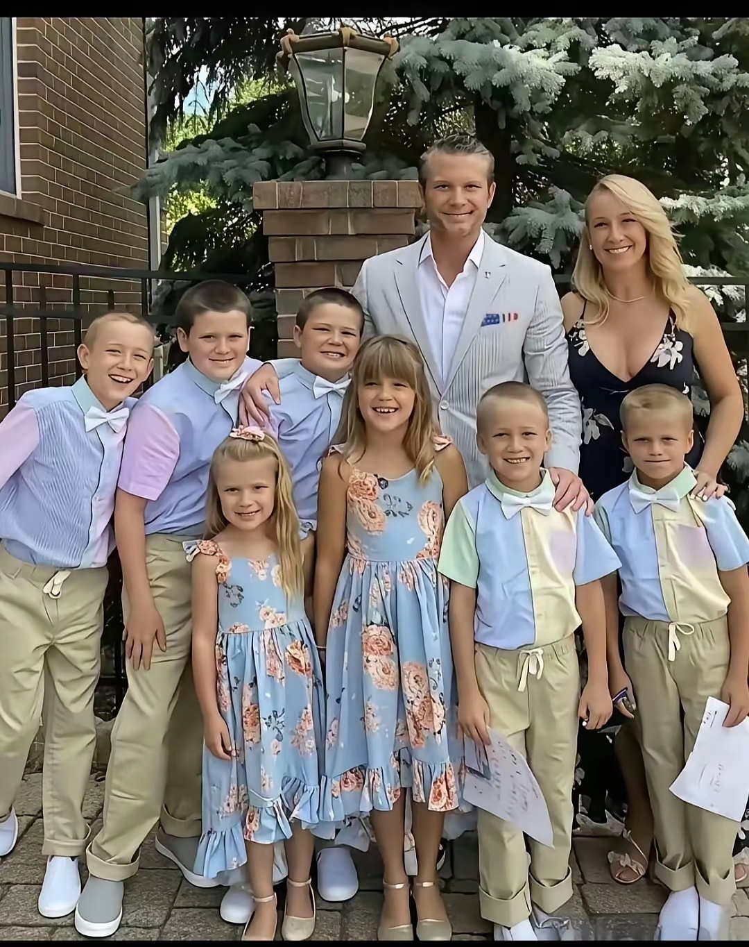 所谓的丁克，只是西方为了让我国减少生育做的舆论洗脑。有人动不动就说丁克是西方自由