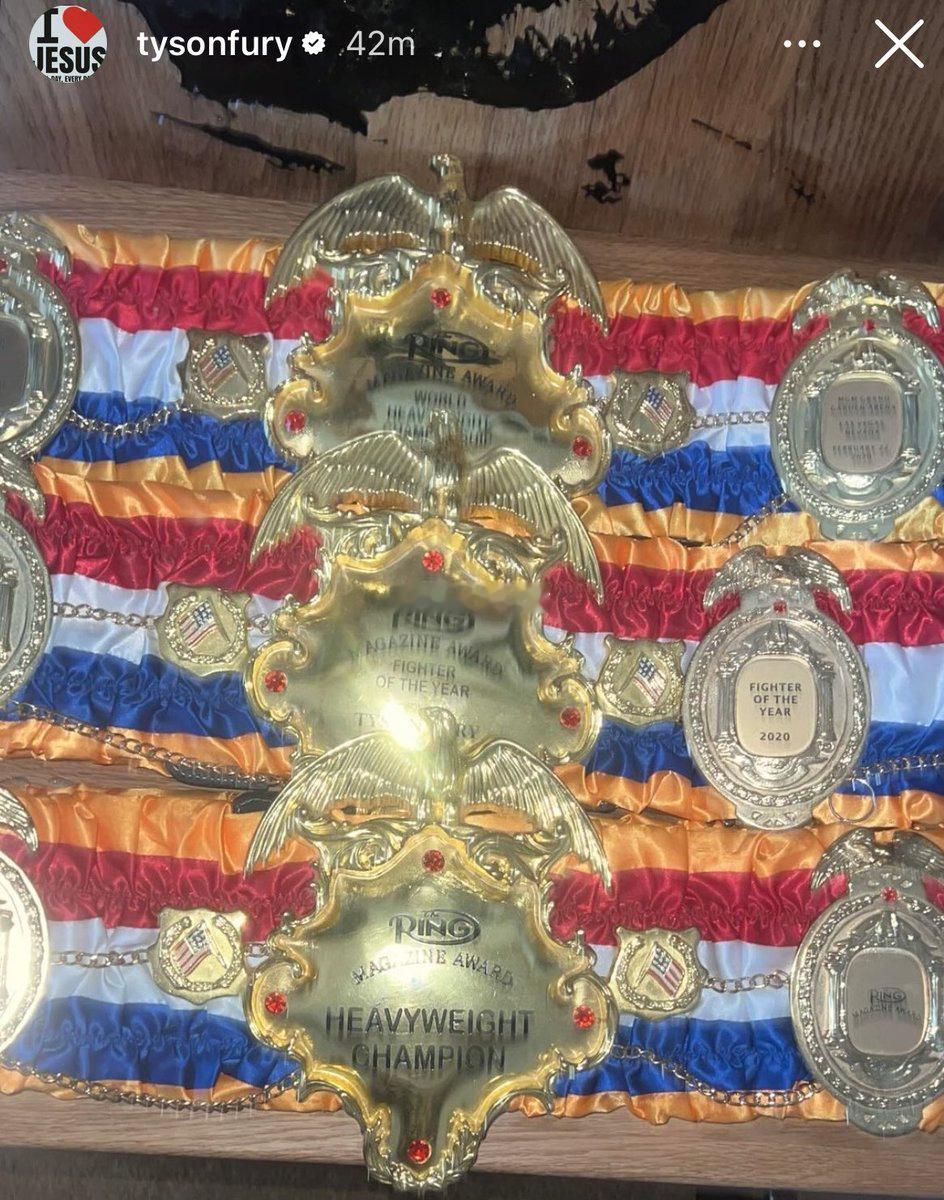 拳坛速递  泰森-富里Tyson Fury今天在 Ins上炫耀他的 Ring M