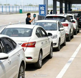 #以电子档案取代年审条件日渐成熟#【晚报来论 | 以“车辆电子健康档案”取代年审