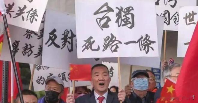 台湾社会对7800亿新台币（约250亿美元）军购案，整体呈现“政客强推、民众反感