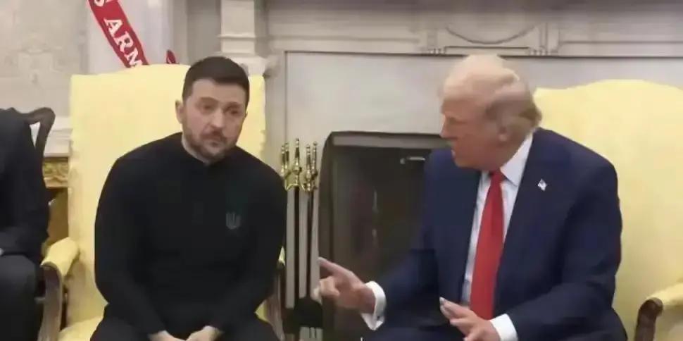 果不其然。据多家媒体转述，乌克兰方面突然宣布了所谓“体面的和平”设想。从这句“体