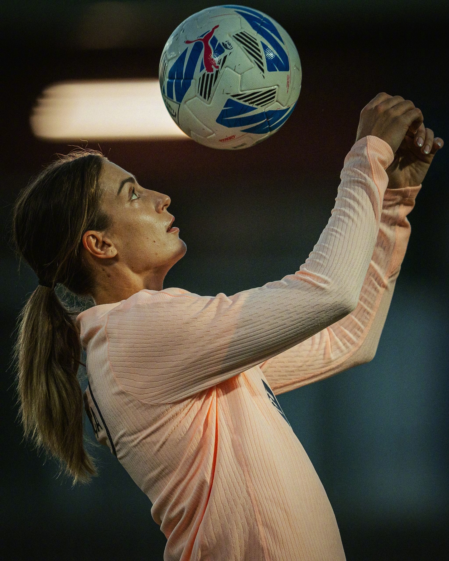 🔙萨女从国家队顺利回归💗夕阳晚风都不及妳，自由的美丽🌹红蓝倩影巴萨[超话]