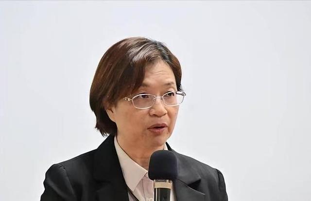 王惠美认为党中央没尊重她的意见，从另一个角度来看，她也同样的霸凌了刘和然。刘本身