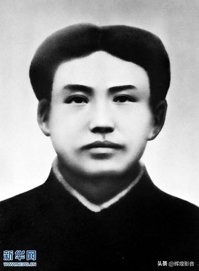 🎊芳华正当时，青春勇担当！⚔️🚀🙏敬爱的毛主席，缅怀您青春意气，传颂不朽箴