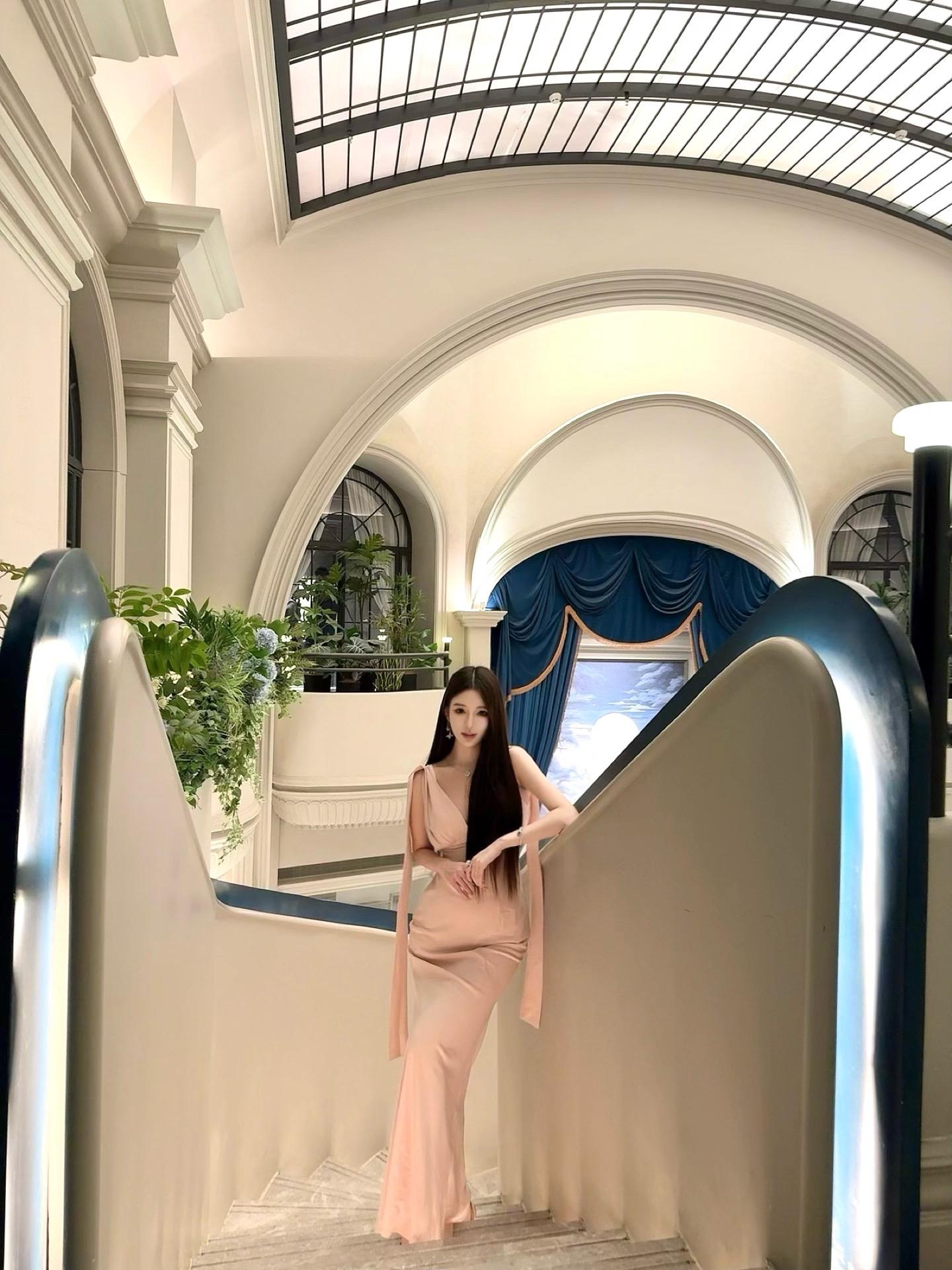 在成长的过程中迎来新的一岁 希望新岁 步履更轻 目光更明 还能更坚强 ...