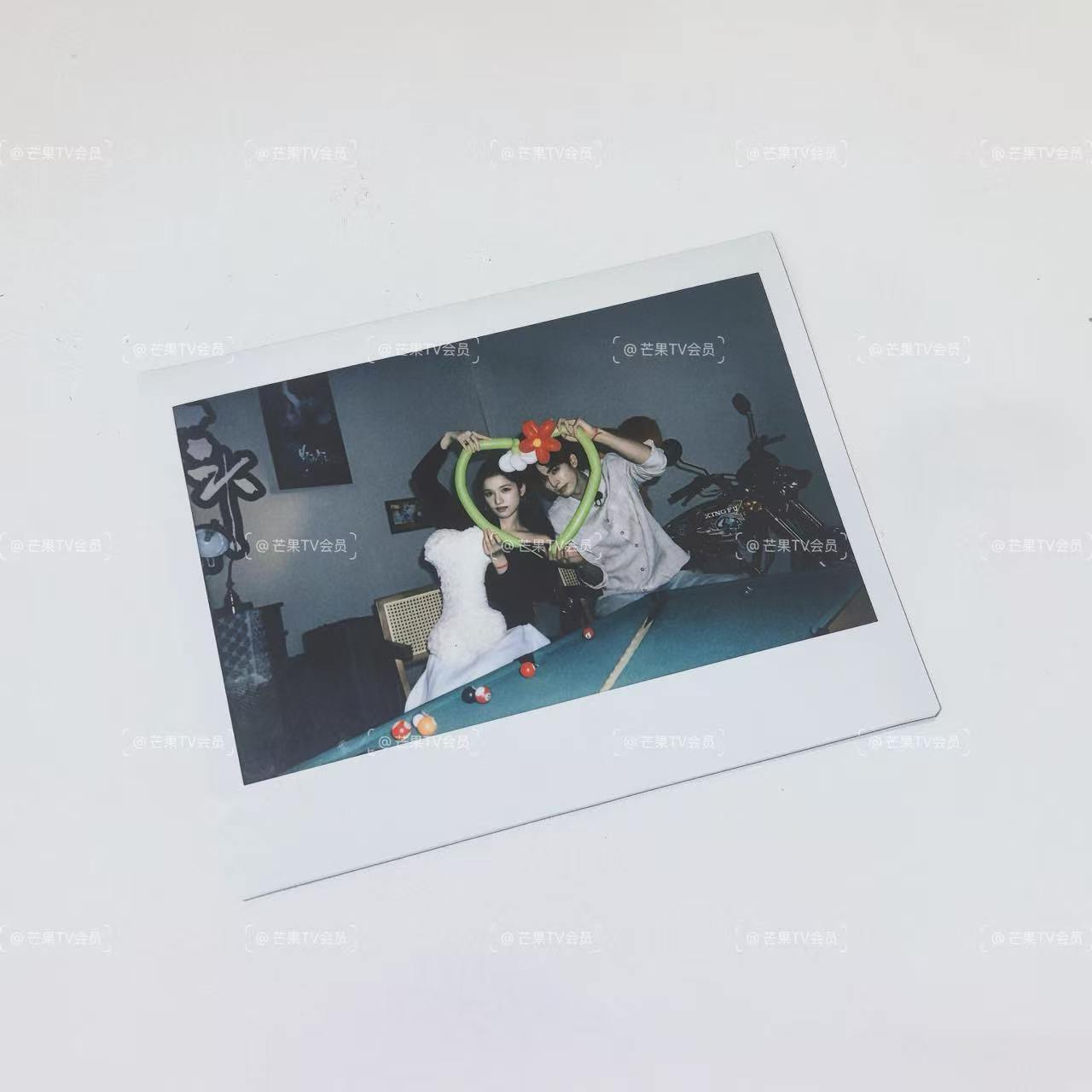 一年前的七夕合照来了野狗骨头