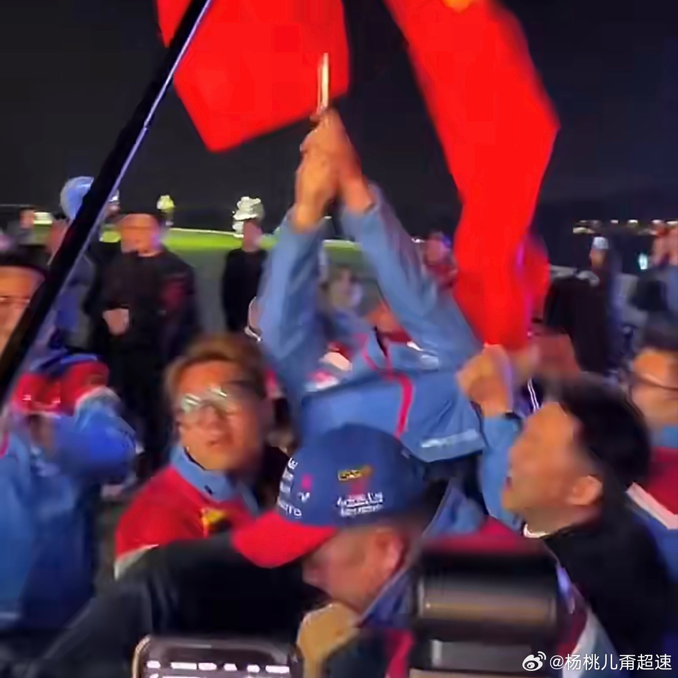 张雪机车一战封神下一部属于中国速度的电影是不是得提上日程了？摩托版《飞驰人生》张