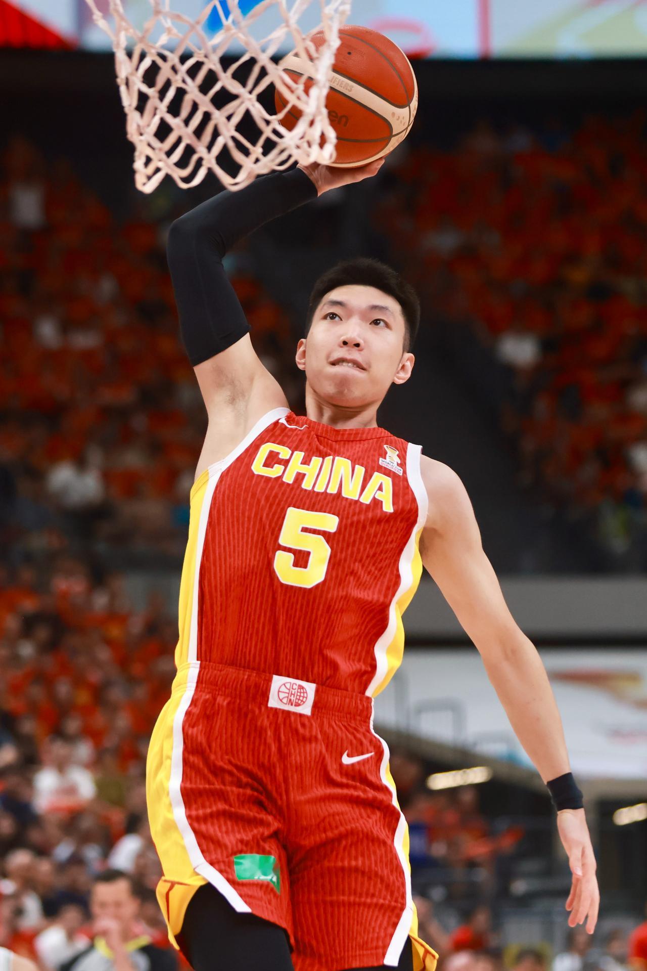 帮助中国男篮击败卡塔尔的二号功臣曝光。如果没有他与杨瀚森在上场比赛的强势爆发，我