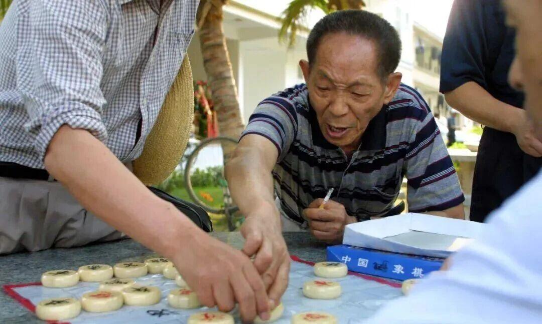 为什么乾隆说康熙是第一巴图鲁，康熙特别高兴？

01
你夸袁爷爷
不能说他杂交水