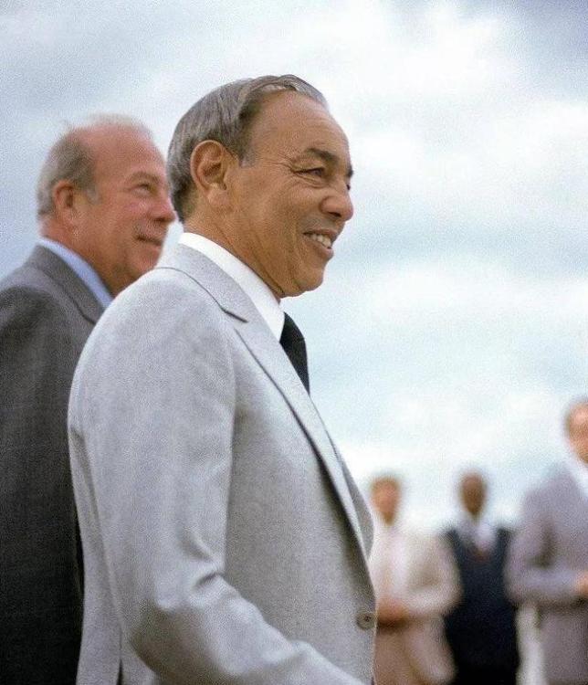 1972年8月，摩洛哥国王乘坐专机紧急回国，不料被6架美制F-5战斗机猛攻，专机