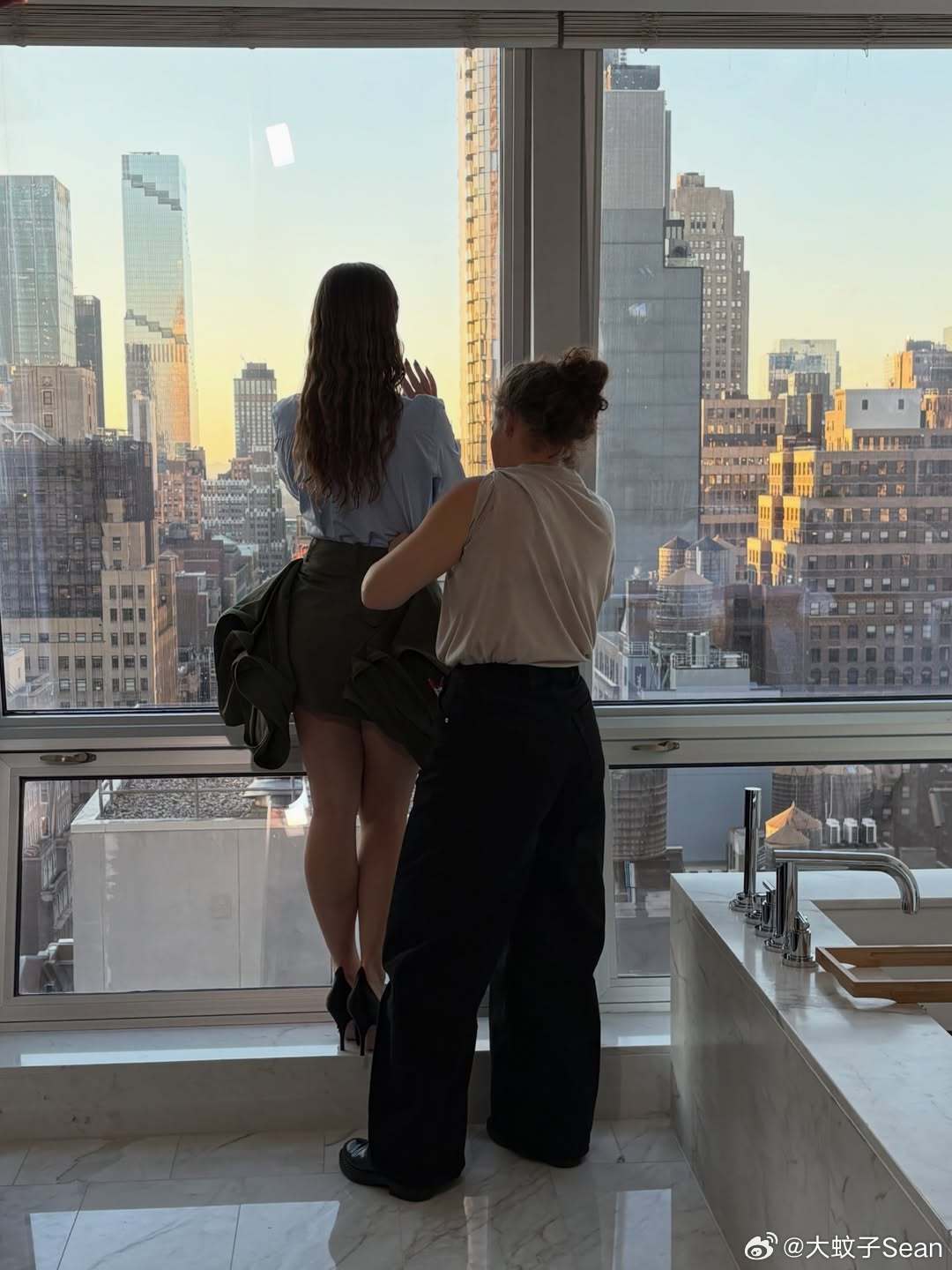 rachel mcadams瑞秋麦克亚当斯之前为《Hunger》杂志一月刊拍摄写