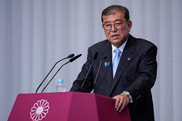 美日达成贸易协议后，石破茂首度回应要不要继续当首相。

7月22日，美日贸易协议