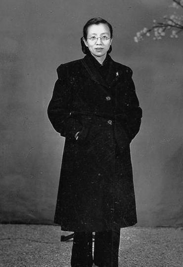 1946年，地下党陈修良调任南京市委书记，接到任务后，她只问了一句：“何时动身？