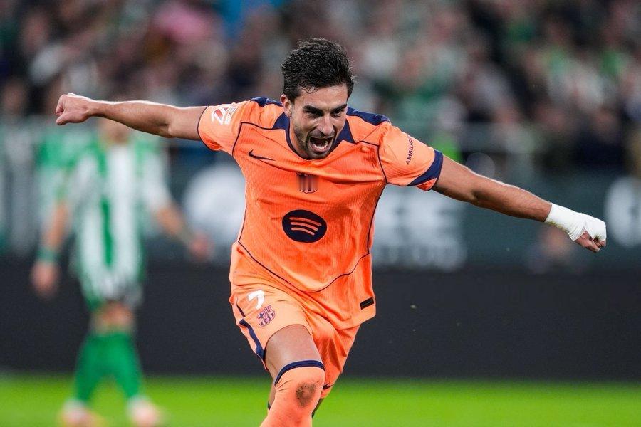 费兰·托雷斯追平伊涅斯塔为巴塞罗那打入的进球数（57） ⚽️ 