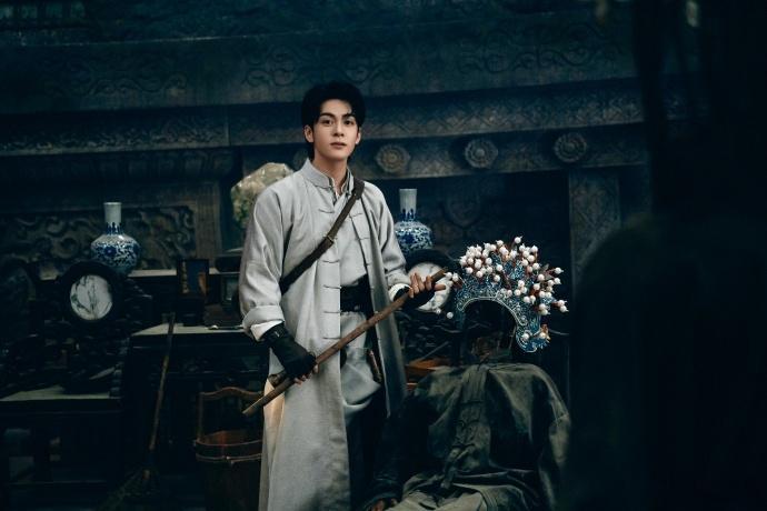 曾舜晞你怎么写纸条还带口音曾舜晞老帅是个什么帅吴老狗手写小纸条口音浓重，一句老帅