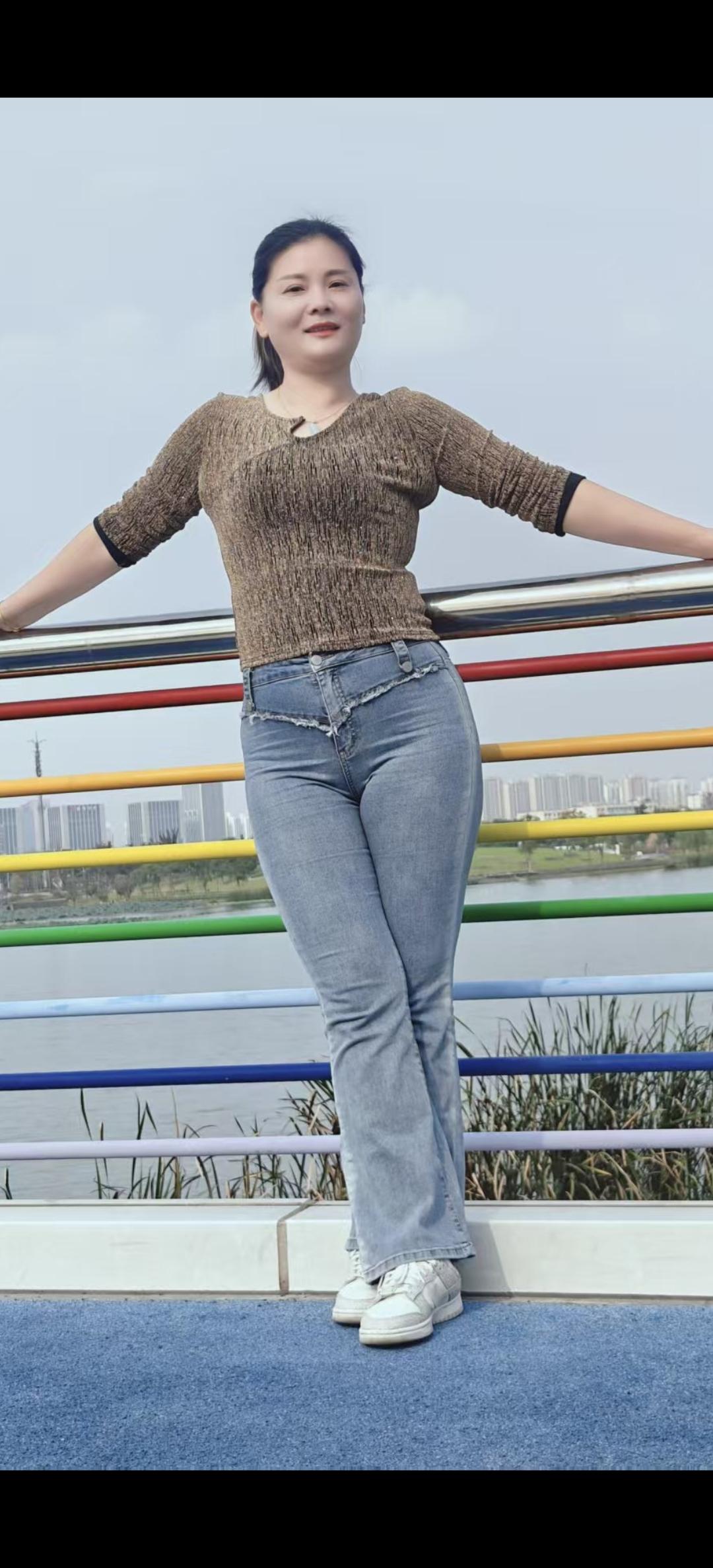 强烈推荐 牛仔裤 穿搭