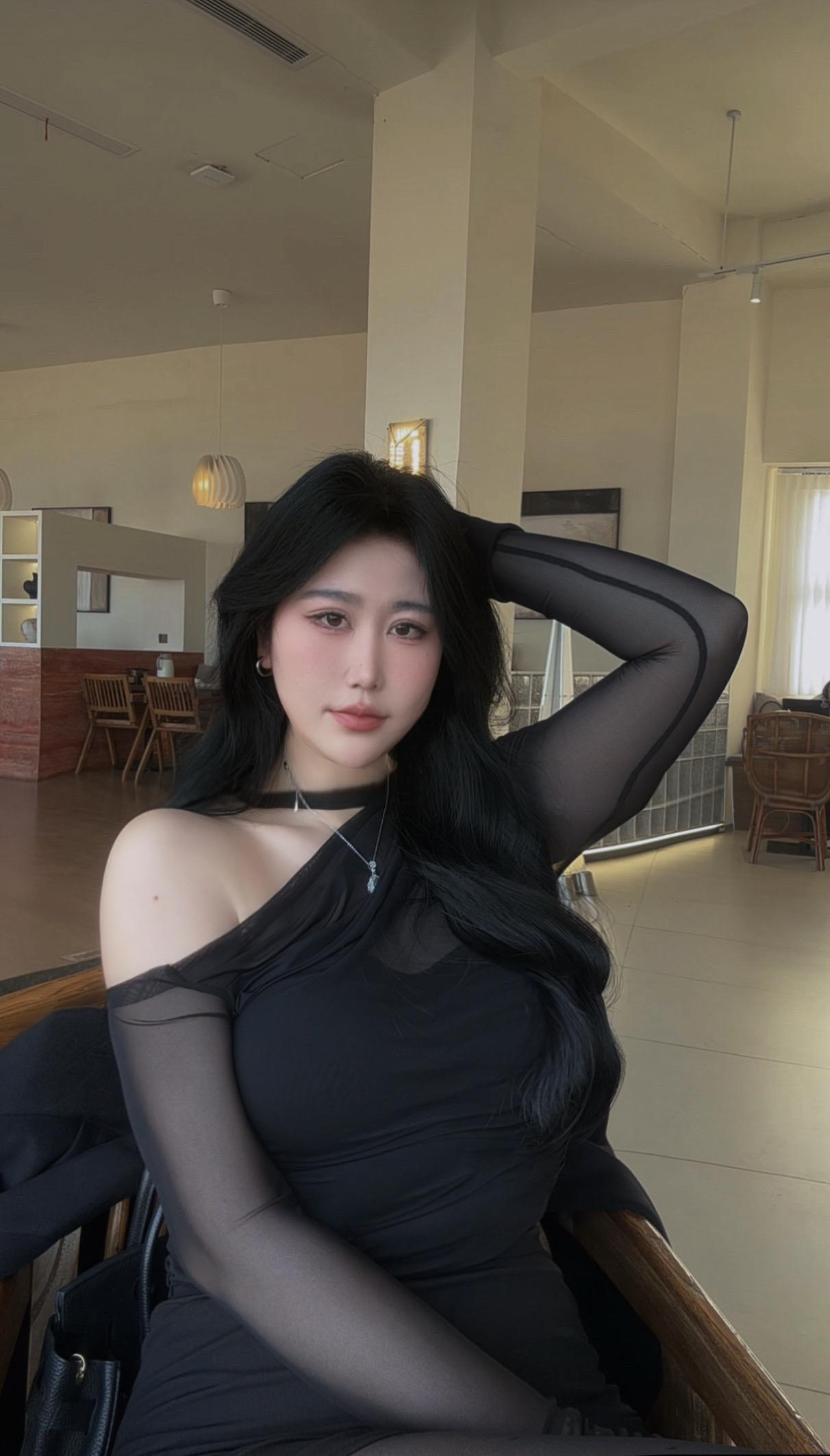 不要相信任何女人，除非那个女人是我