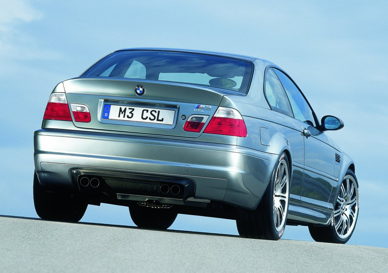 宝马m3  2003  宝马E46 M3 CSL，CSL全称Coupé Spor