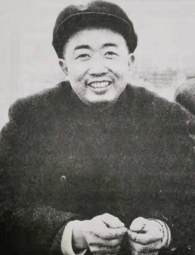 1952年7月，抗美援朝战场进入战略对峙阶段。正面战场炮火暂歇，敌我隐蔽战线的情