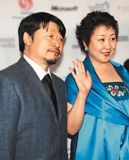 当年拍摄《父母爱情》，导演孔笙专门找来了一辆道具黄包车，梅婷坐上车后却大吃一惊，
