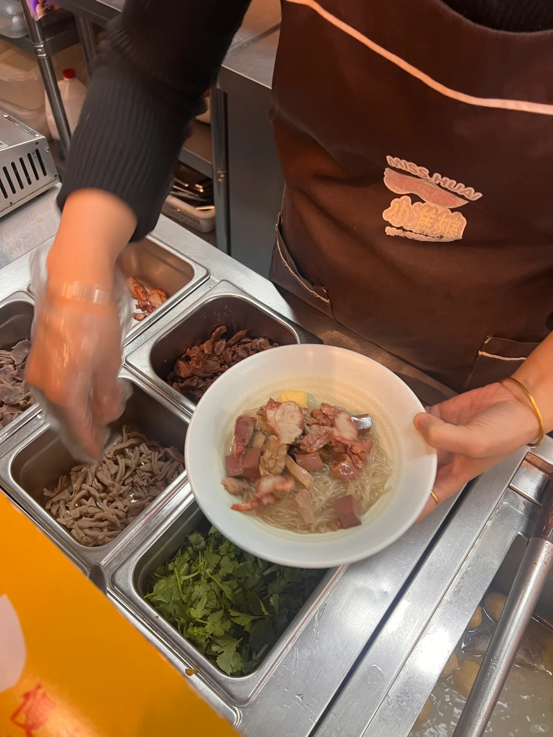 不得不share一下这碗鸭血粉丝汤了
