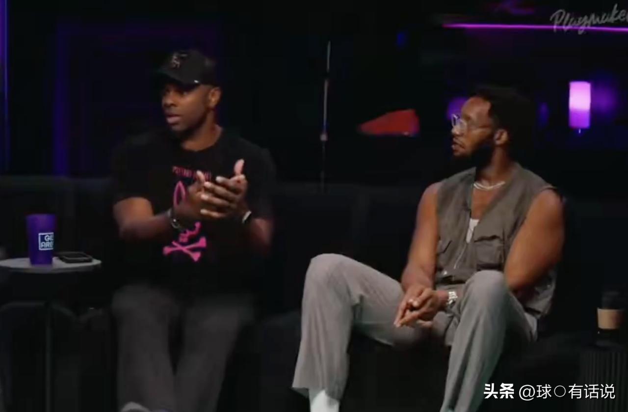 近日，前NBA球员布兰登-海伍德谈到了如今NBA与大学篮球在进攻体系上的差异，并