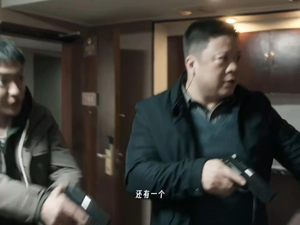 比防弹衣更好使的假肚子万茜新剧假肚子立大功万茜沉浸式演绎卧底，伪装孕妇接近嫌疑人
