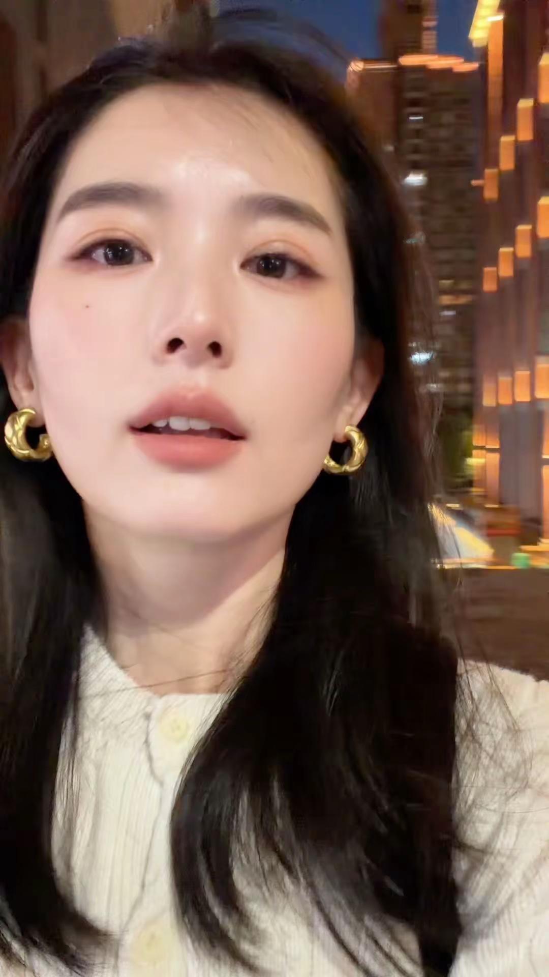 是甜 是苦一年过去大半什。