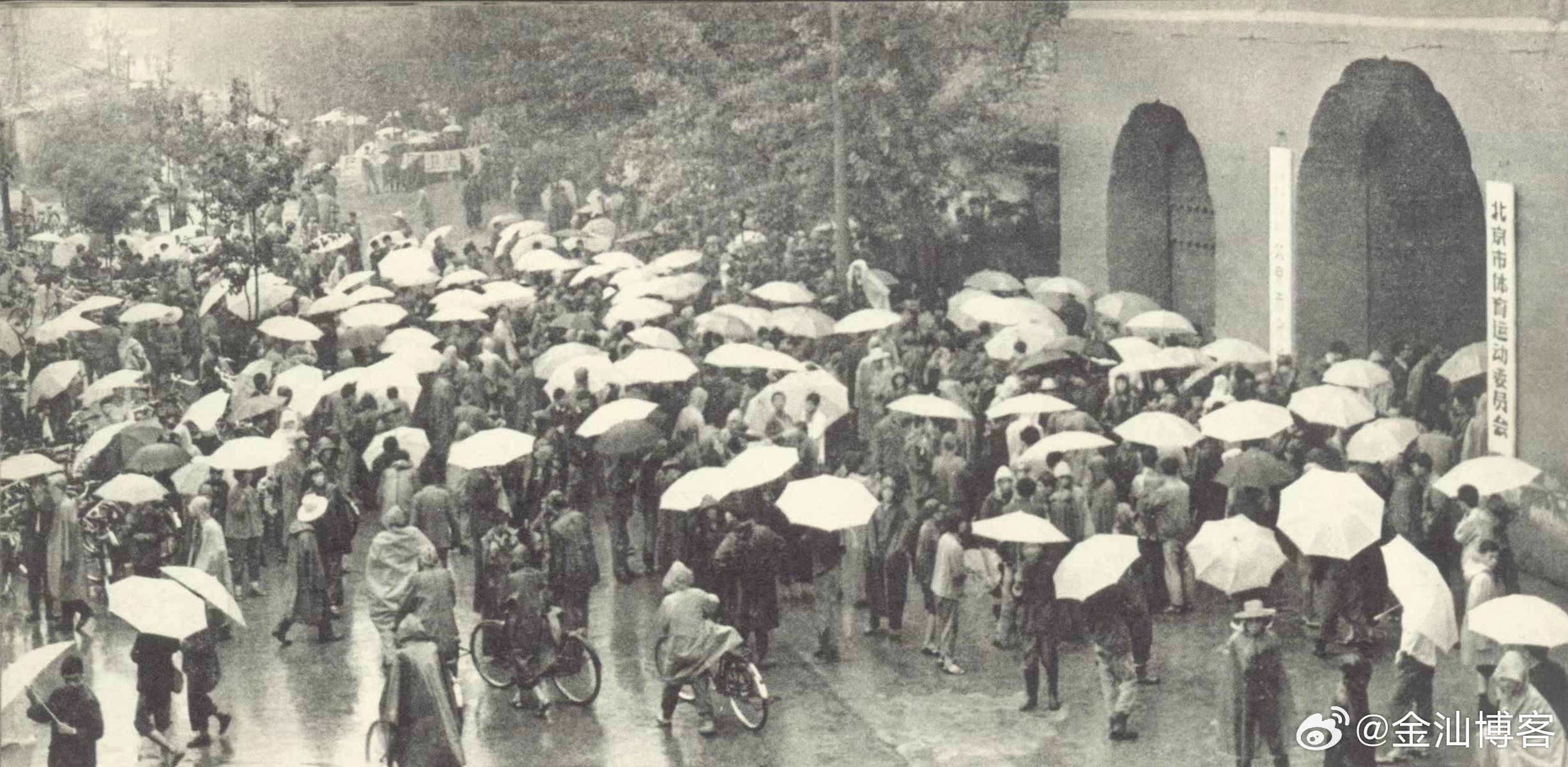 北京国安用“乱中取胜法”基本保级成功1.回忆起1985年金志扬带北京队如何战胜“