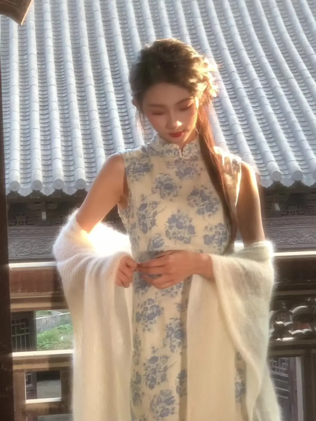 谁许你天上人间 谁和你恨海情天.拍的