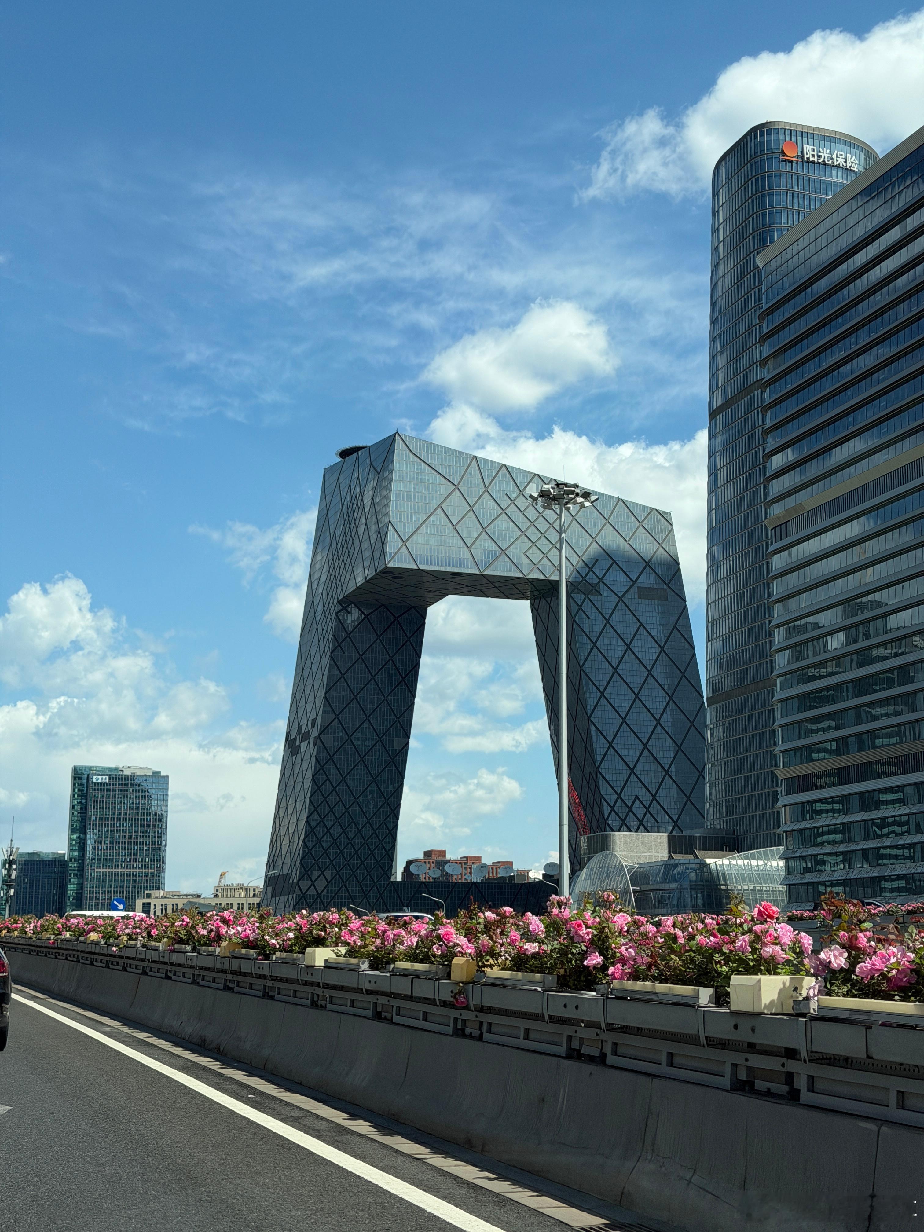 四月份各个车企的销量数据，，，信息传递出来的核心信号一目了然。“《大决战》重生之