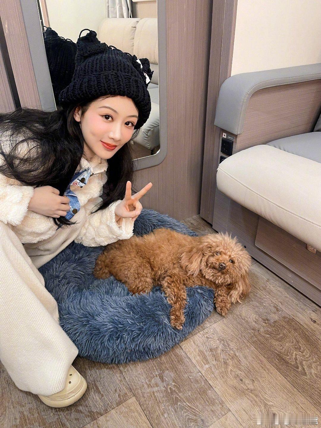 可可爱爱的紫妹，状态好好啊！｜杨紫[心] ​​​