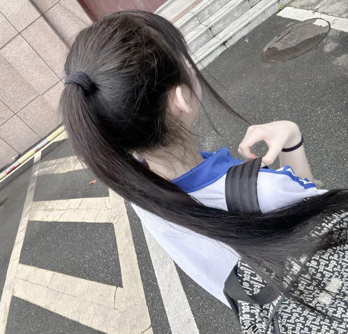 同学等会放学要不要和我一起走?不可以拒绝我的理由有很多:第一有我陪你不会孤独第二