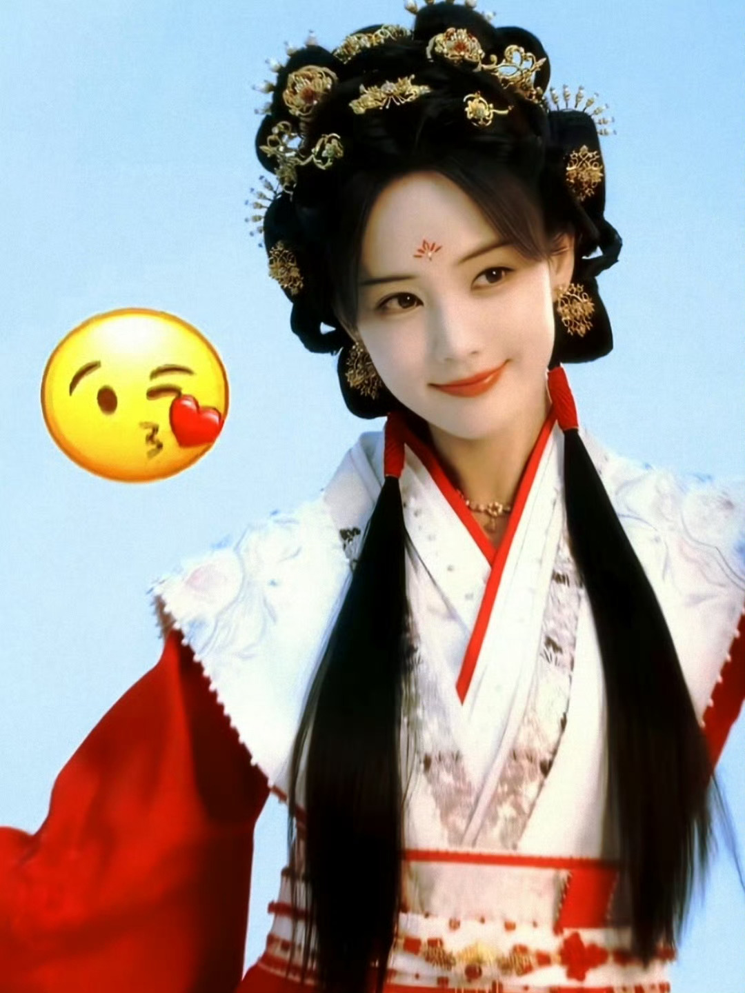 李一桐痛失艺名后首个作品告别艺名，本名李雪全新出发，古装新剧《古乐风华录》今晚六
