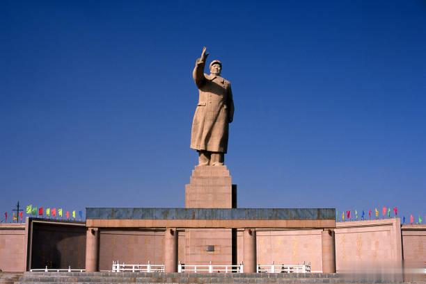 #早上好,加油# 世上无难事，只要肯登攀[加油] ​​​