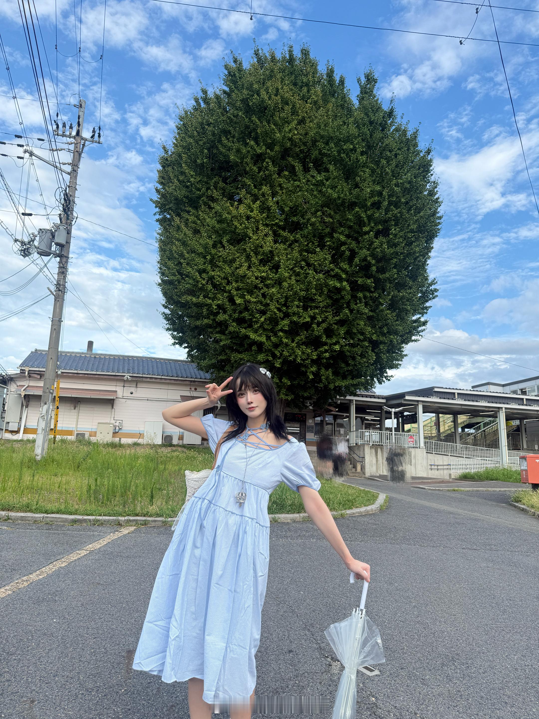 莉莉西侦探社[超话]  宇治再临今天悠悠闲闲的在宇治川边散步度过了…旅行开始了?