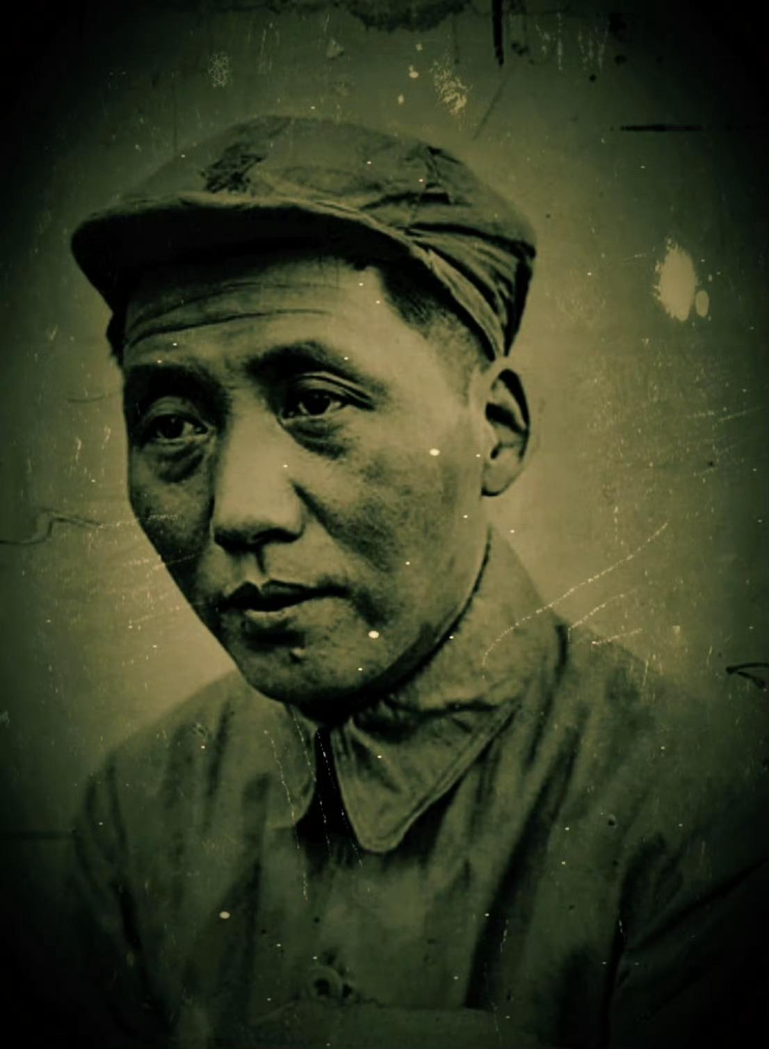 刚到陕北的伟人，最憔悴的时期。