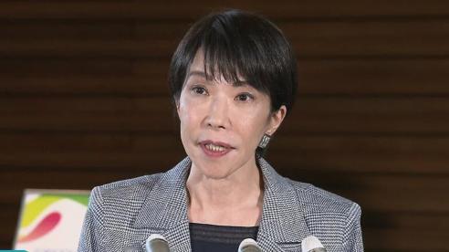 11月25日上午，高市早苗召开了简短的记者会，通报了她与特朗普进行电话通话的情况