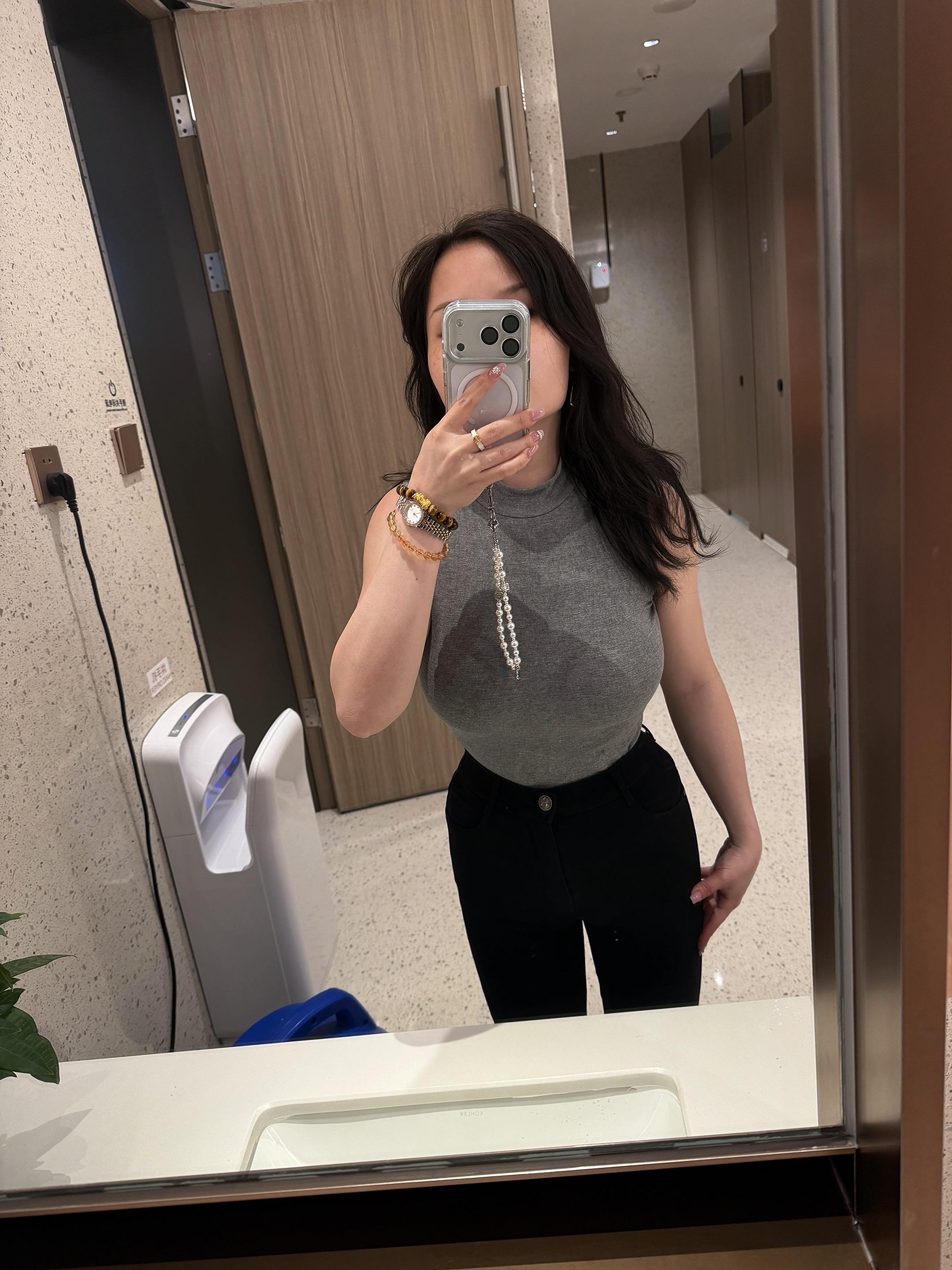 真男人才配的上我这种有情有义的女人