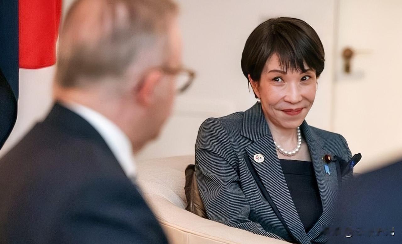 日本刚放话年底要谈，自己人先定了死规矩：高市早苗不道歉，门都没有！

 当地时间