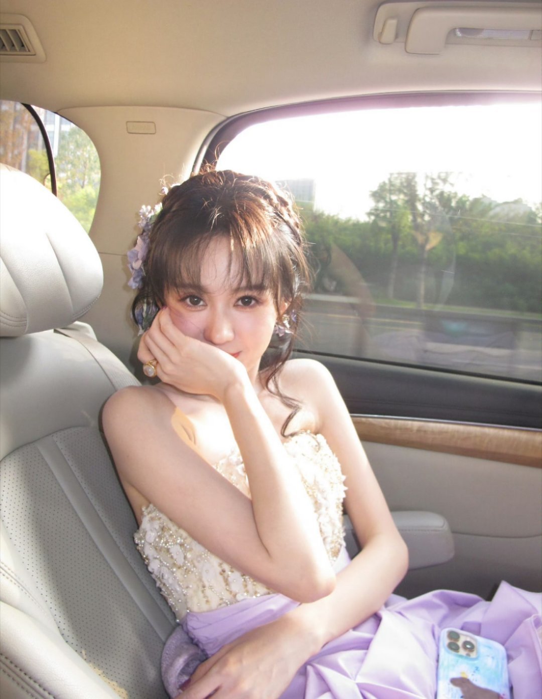 郑合惠子美成啥样了[捂嘴哭]，花仙子！超漂亮啊啊啊[抓狂][抓狂][抓狂] ​​