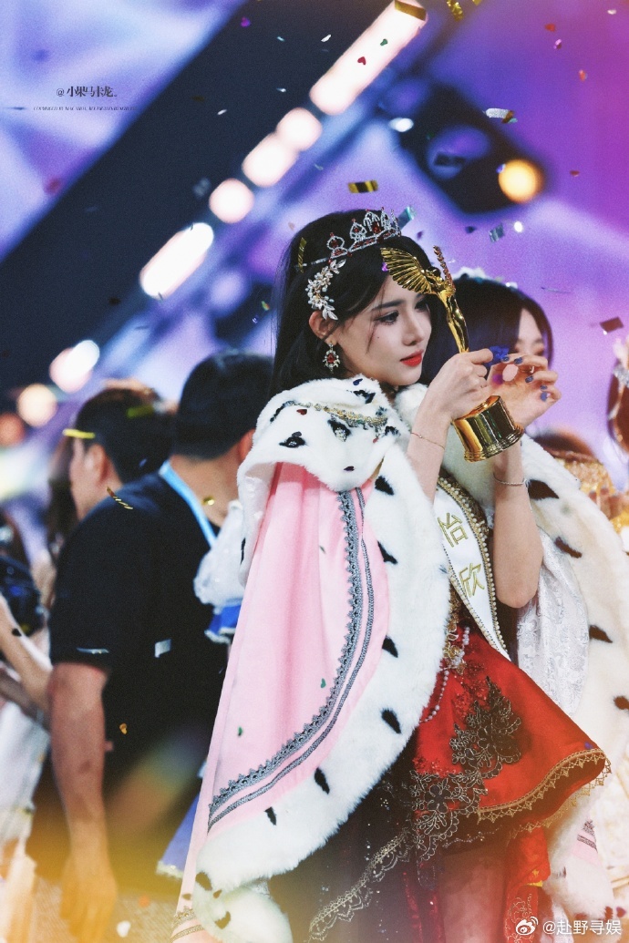 SNH48明星殿堂成员杨冰怡第五位升堂成员 殿堂添新成员！朱朱创造分团历史，这个