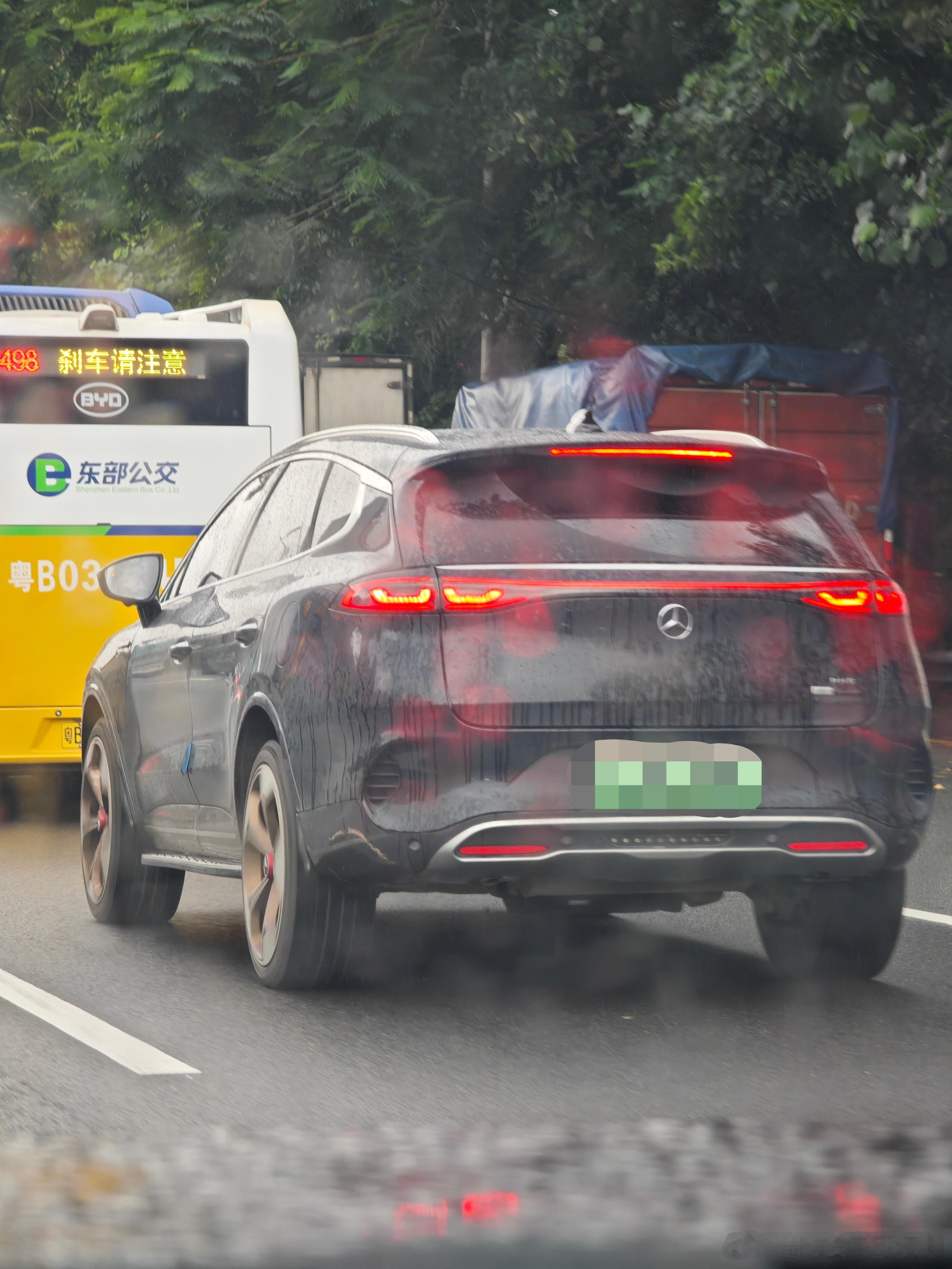 考一考兄弟们这是什么车？有知道的打在评论区 ​​​